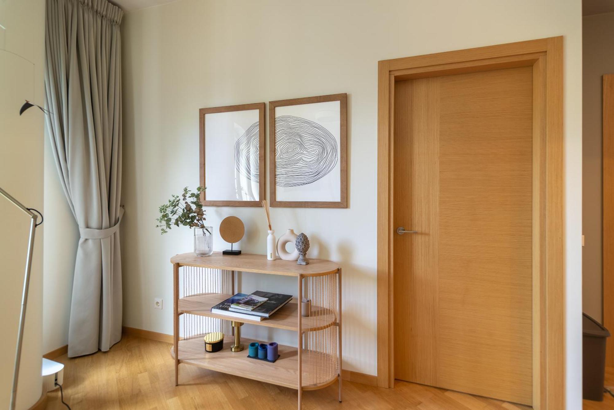 2 Bedroom Apt, 2 Garage Spots & Balconies, Self Check-In, By Cohost ดรูซกินินไก ภายนอก รูปภาพ